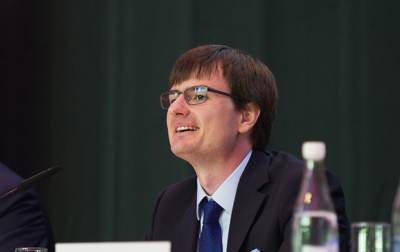 Forian Heimann, AIR Worldwide